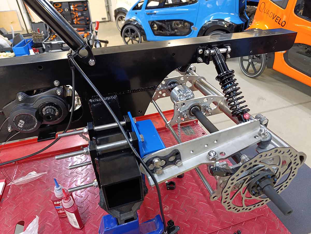 Work on Quadvelo